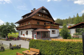  Pension Waldesruh/Halseralm  Шладминг